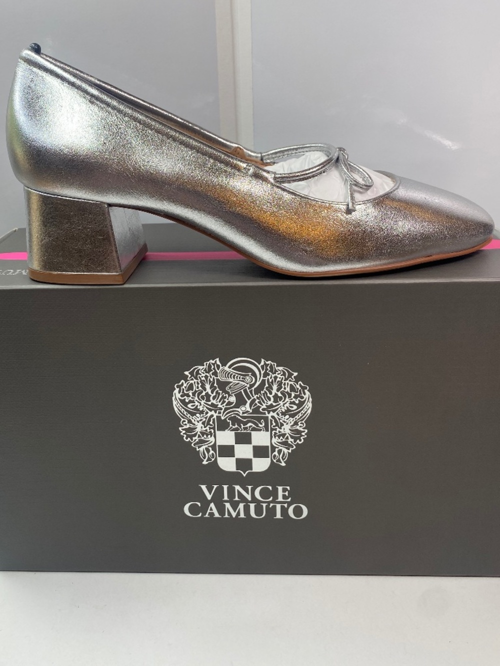 Vince Camuto Women's Charley Pumps Metallic Napa Size 6 M NIB